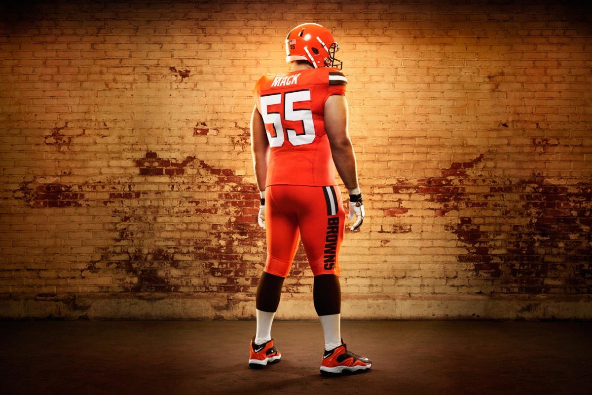 45626_268352_Nike_FB_Cleveland_Alex_Mack_Soldiers_0106_16x9_original.jpg